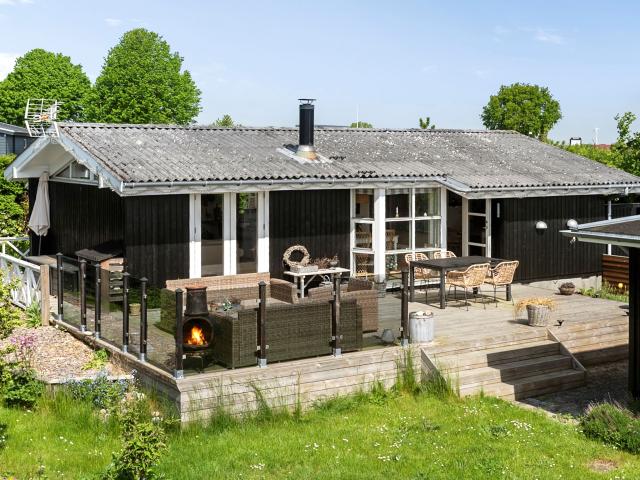 Folehaven 6, Karrebæk