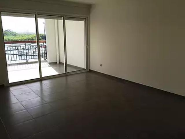 Fort de France 97200 Achat / Vente appartement 2 pièces t2