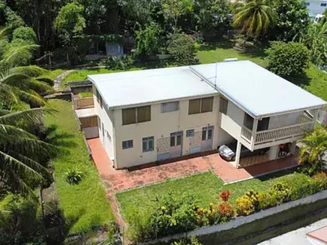 Fort de France 97200 Achat / Vente immeuble jardin