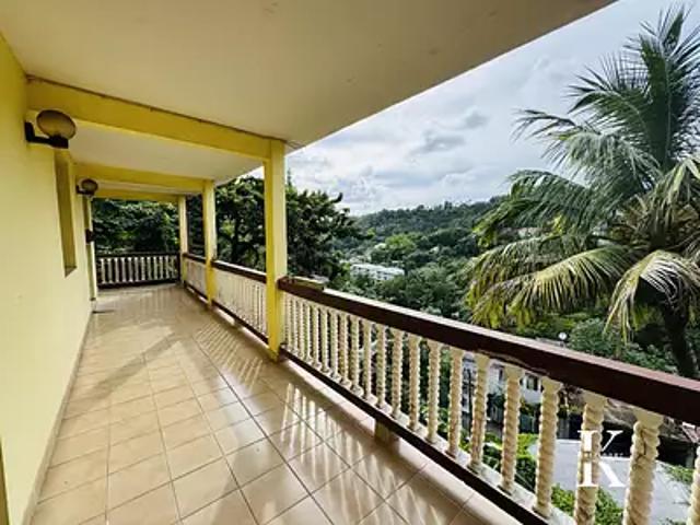 Fort de France 97200 Achat / Vente maison 4 pièces t4 terrasse