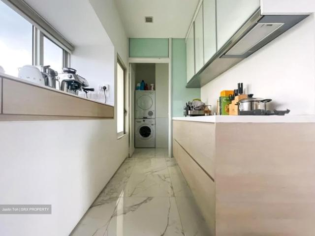 Fort Road D15, Condominium