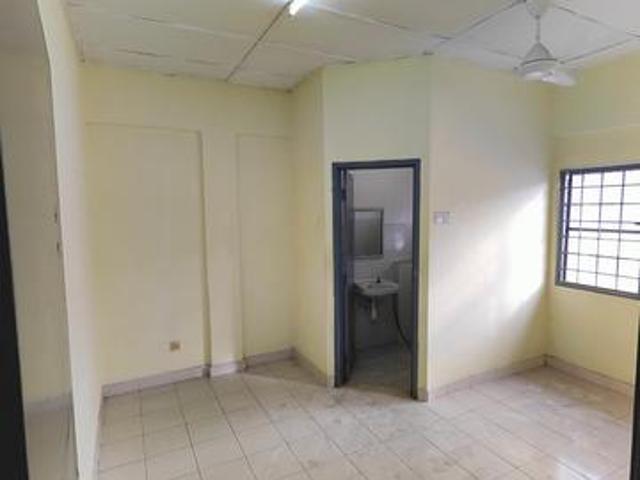Fortune Court Kepong Shop Apartment MRT Bas Aeon Big 3 Rooms