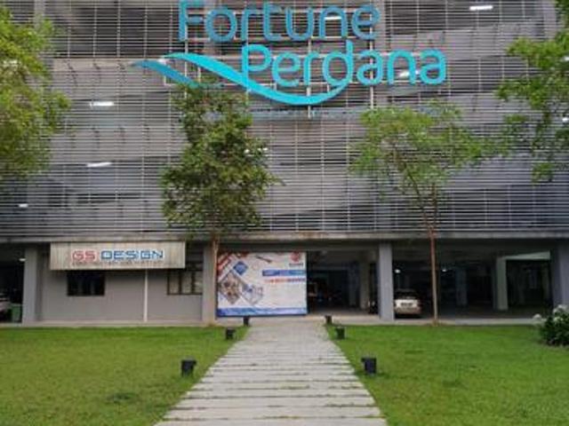 Fortune Perdana High Floor with Lakeside View