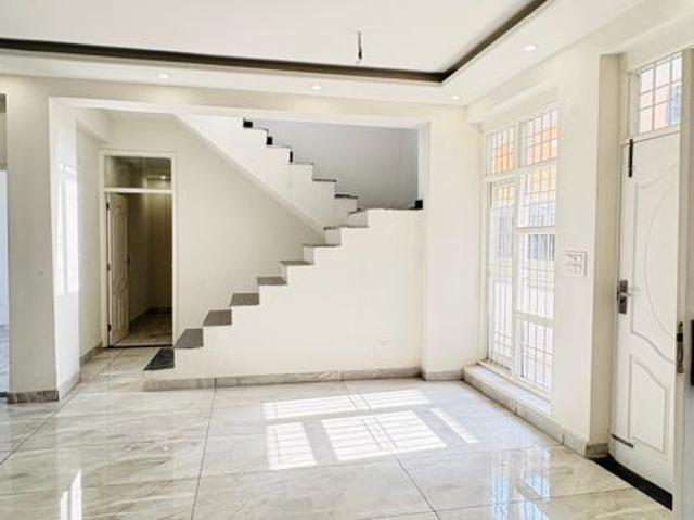 Fortune Regalia Towers 4 Bedroom 350 Sq. Yd. Penthouse in Dhakoli Zirakpur Listing ID: #10010