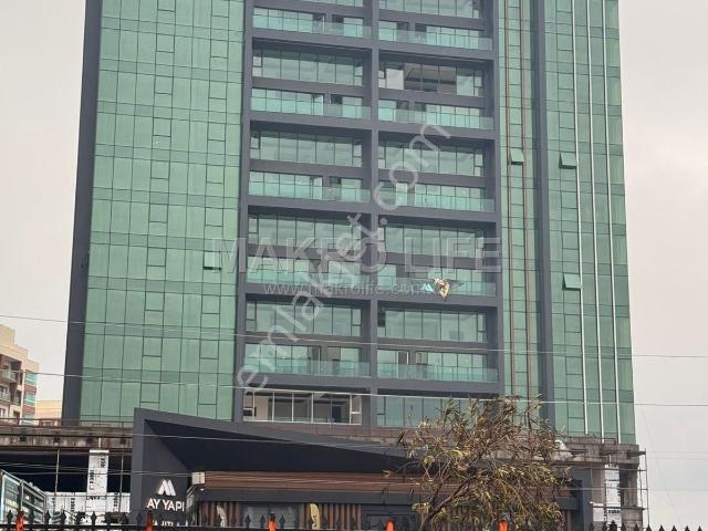 Forum Avm Karşısı Ay Yapıda Cadde Üstü Satılık 3+1 Köşe Ofis