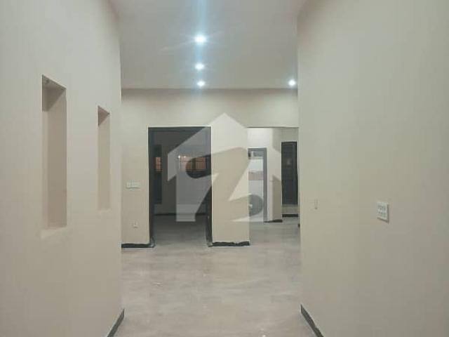 For Commercial And Family Guest House Office Institute Triples To The Brand New House Available For Rent Demand 220000