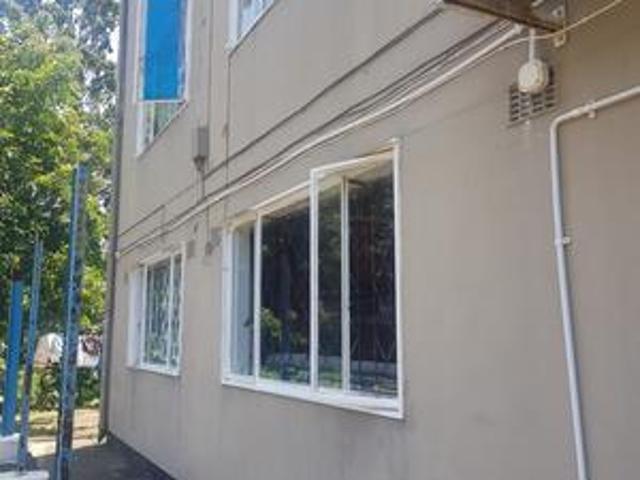 for available 2 bedroom apartment flat