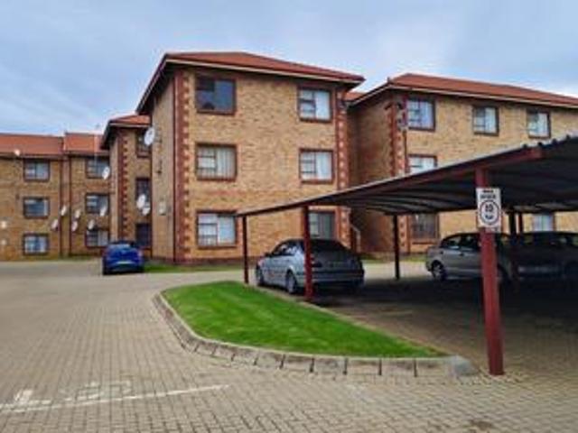 for available 2 bedroom in tramonto