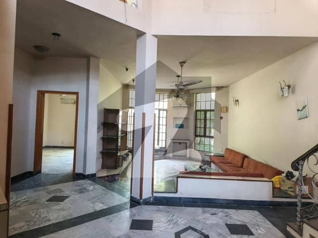 For Office or Commercial Activity 20 Marla Double Storey Semi Commercial House in A1 Society Township LHR