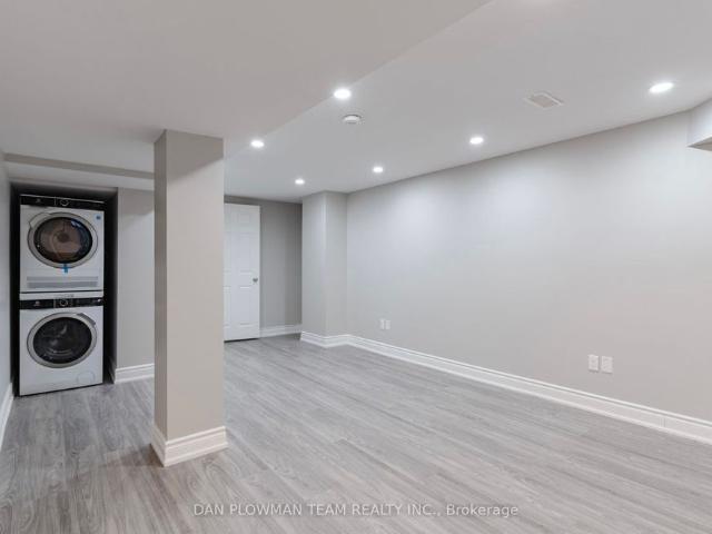 For Lease 3 Teddington Crescent Unit# bsmt, Whitby, Ontario