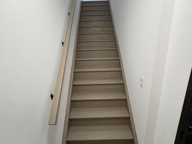 For Lease 3 Bancroft Lane Unit# 202, Richmond Hill, Ontario