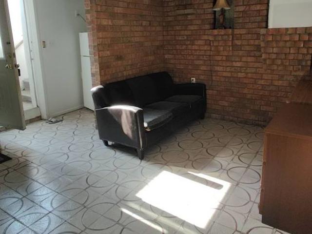 For Lease 3 Charlton Boulevard Unit# LOWER BASEMENT, Toronto, Ontario