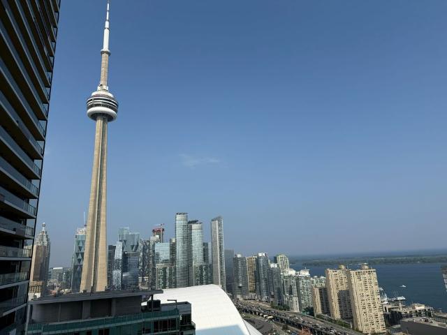 For Lease 3 Concord Cityplace Way Unit# 4008, Toronto, Ontario