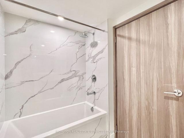 For Lease 3 Concord Cityplace Way Unit# 2808, Toronto, Ontario