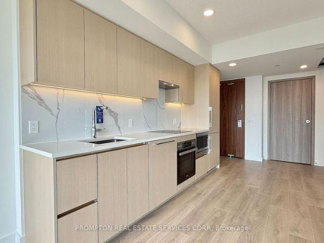 For Lease 3 Concord Cityplace Way Unit# 3601, Toronto, Ontario