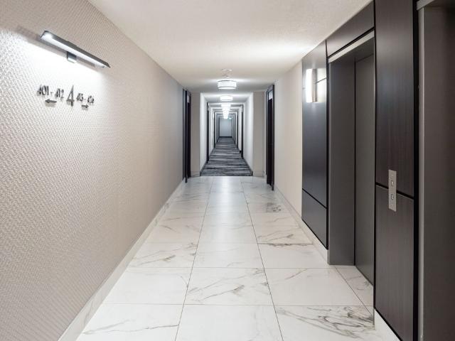 For Lease 3 Ellesmere Street Unit# 408, Richmond Hill, Ontario