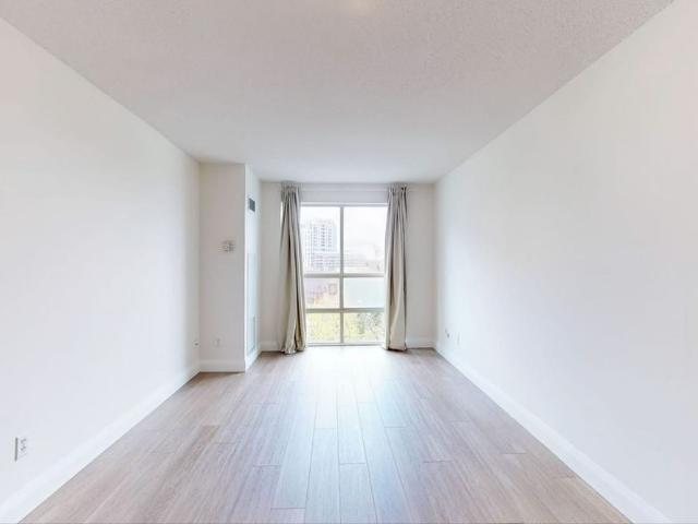 For Lease 3 Ellesmere Street Unit# 413, Richmond Hill, Ontario