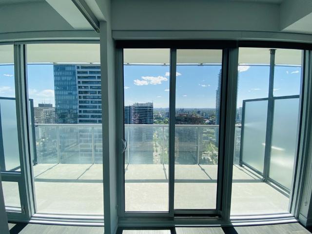 For Lease 3 Gloucester Street Unit# 3611, Toronto, Ontario