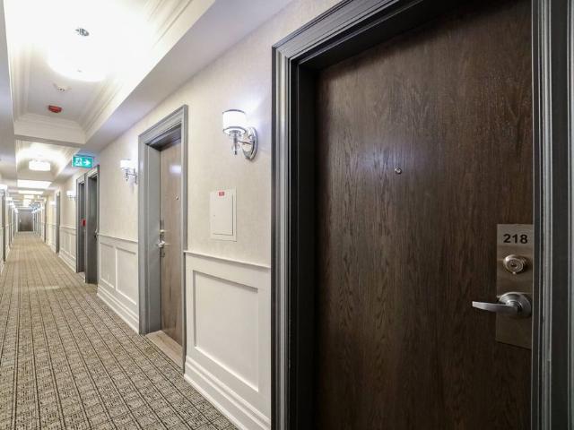 For Lease 10425 Islington Avenue Unit# 218, Vaughan, Ontario