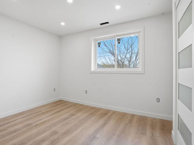For Lease 1049 Glencairn Avenue Unit# MAIN HOUSE UPPER, Toronto, Ontario