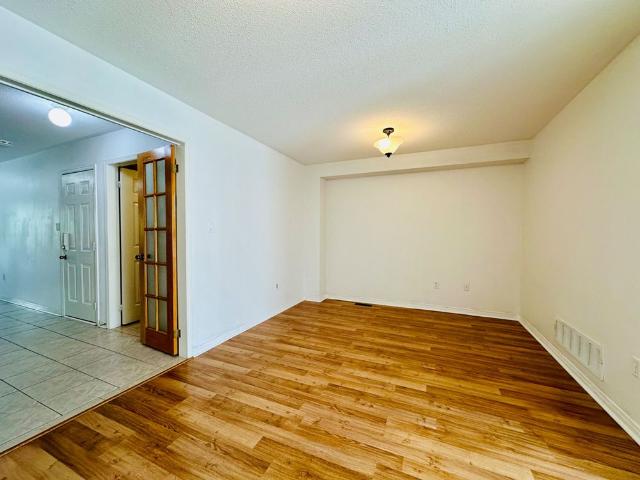 For Lease 104 Revelstoke Crescent, Richmond Hill, Ontario