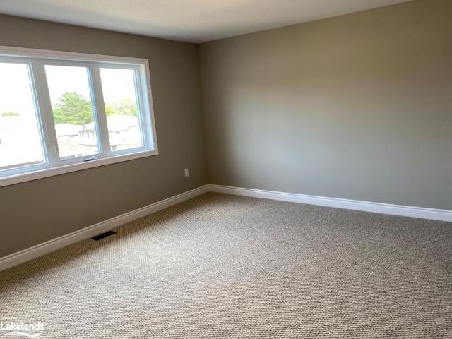 For Lease 1050 WRIGHT Drive, Midland, Ontario