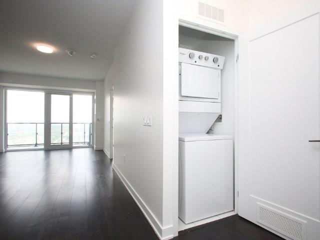 For Lease 105 Oneida Crescent Unit# 2606, Richmond Hill, Ontario