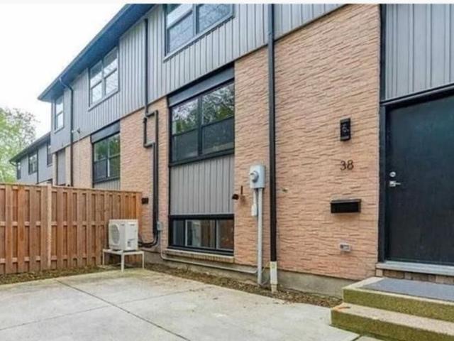 For Lease 105 ANDOVER Drive Unit# 80, London South, Ontario