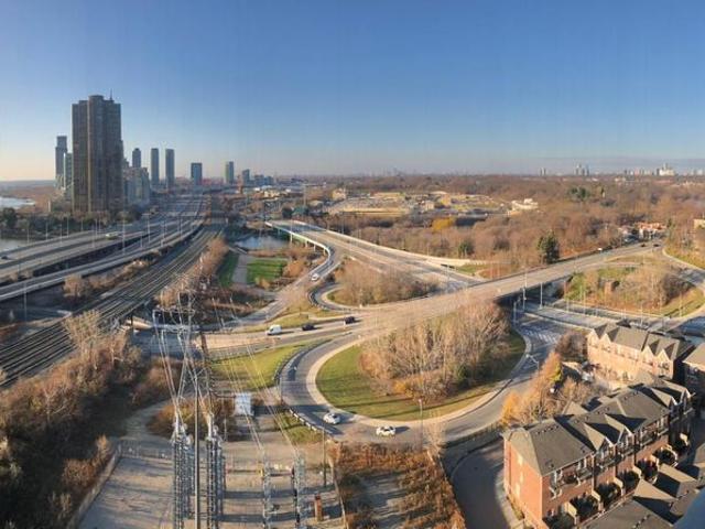 For Lease 105 The Queensway Avenue Unit# 1604, Toronto, Ontario