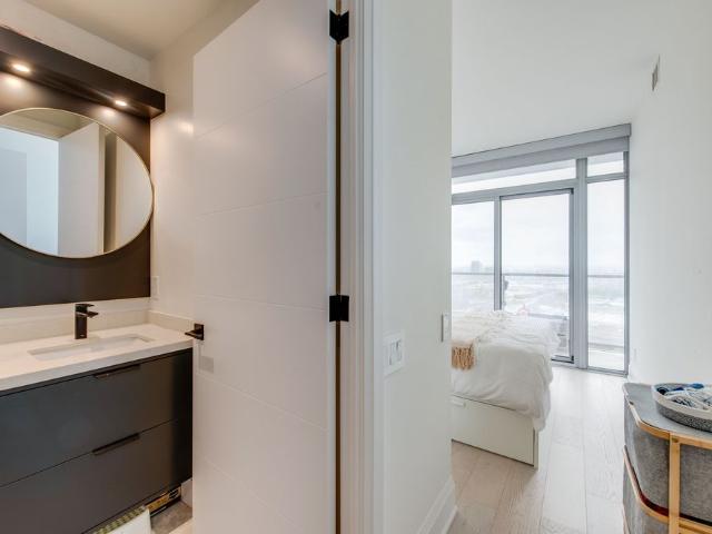 For Lease 105 The Queensway N/A Unit# 3010, Toronto, Ontario