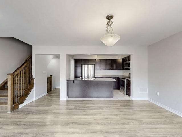 For Lease 1061 Clipper Lane, Pickering, Ontario