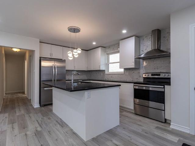For Lease 1064 Eastmount Avenue, Mississauga, Ontario