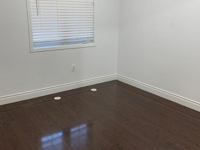 For Lease 106 Burgess Crescent, Newmarket, Ontario