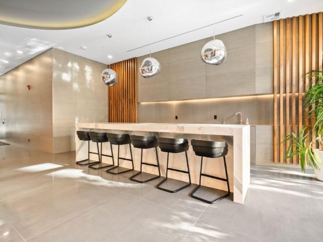 For Lease 1075 Queen Street Unit# 402, Toronto, Ontario