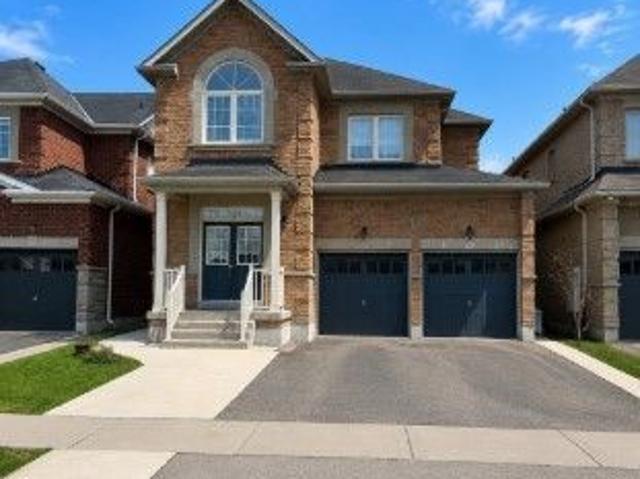 For Lease 107 Castle Oaks Crossing, Brampton, Ontario