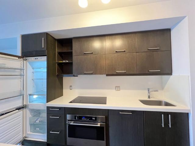 For Lease 1080 Bay Street Unit# 1403, Toronto, Ontario