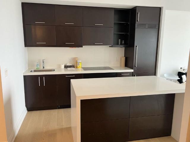 For Lease 1080 BAY Street Unit# 3409, Toronto, Ontario