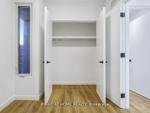 For Lease 1086 St Clair Avenue Unit# 201, Toronto, Ontario