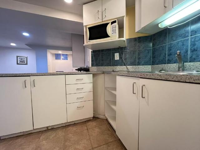 For Lease 108 Admiral Road Unit# 6, Toronto, Ontario