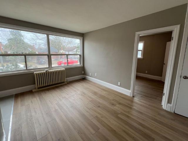 For Lease 108 Grandville Avenue Unit# 7, Toronto, Ontario
