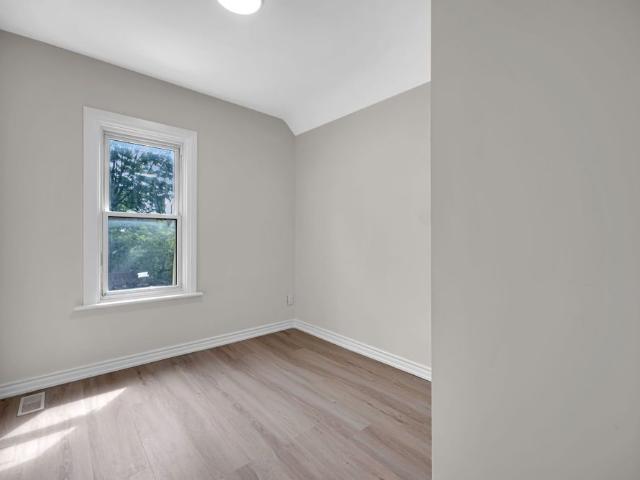 For Lease 108 Lindsay Street, Kawartha Lakes, Ontario