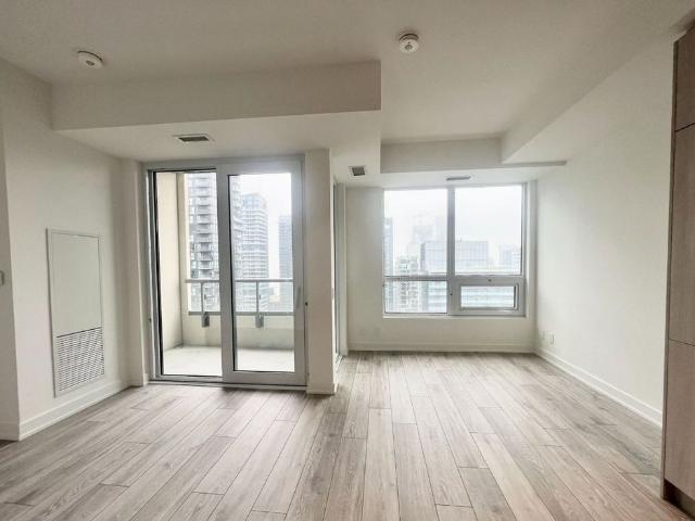 For Lease 108 Peter Street Unit# 3709, Toronto, Ontario