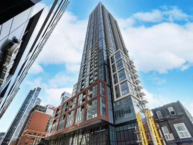 For Lease 108 PETER Street Unit# 826, Toronto, Ontario