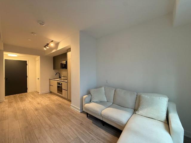 For Lease 108 Peter Street Unit# 912, Toronto, Ontario