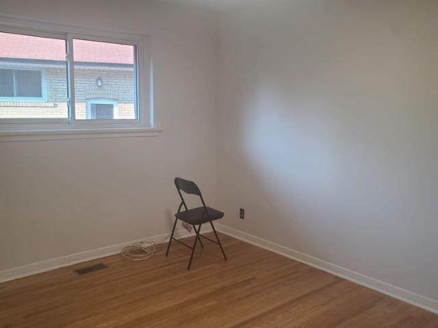 For Lease 108 Rochman Boulevard Unit# Main Floor, Toronto, Ontario