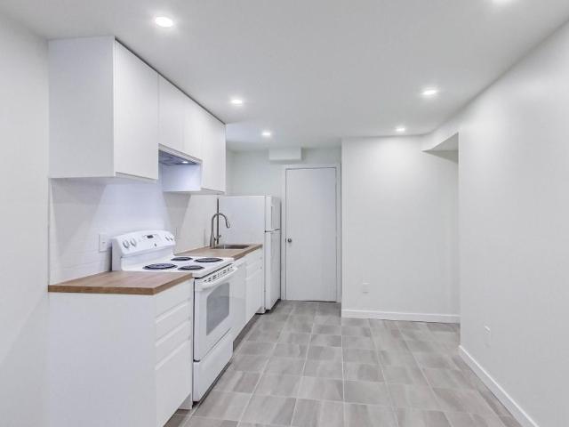 For Lease 1097 Glengrove Avenue, Toronto, Ontario