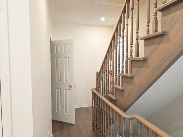 For Lease 109 Ness Drive, Richmond Hill, Ontario