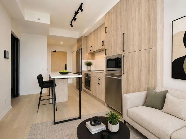 For Lease 109 Erskine Avenue Unit# 1304, Toronto, Ontario