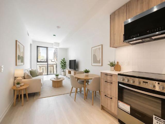 For Lease 109 Erskine Avenue Unit# 604, Toronto, Ontario