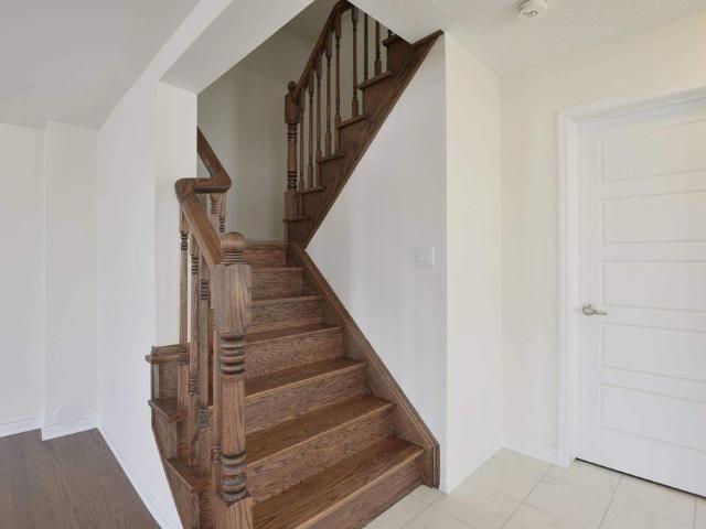 For Lease 1000 Asleton Boulevard Unit# 171, Milton, Ontario